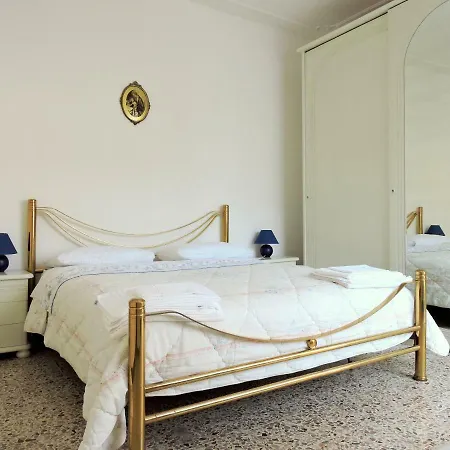 Holiday home Mare Blu 2 *